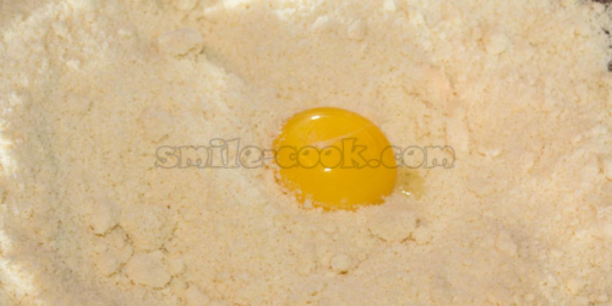 flour crumble with egg yolk