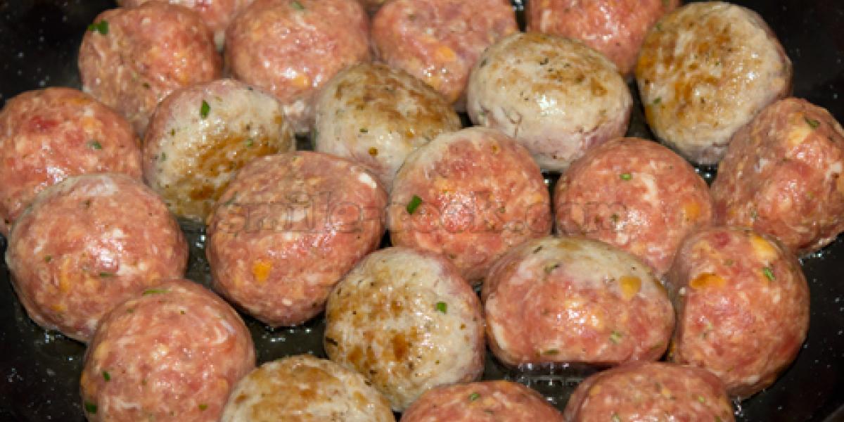 meatballs in a pan