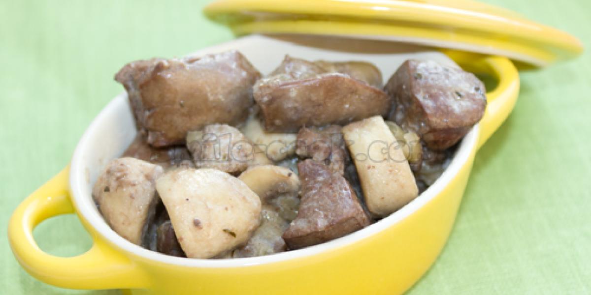 liver fried with mushrooms