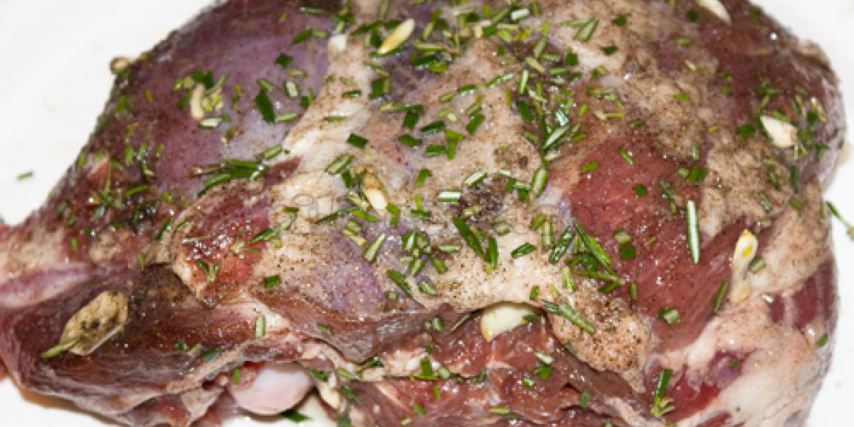 lamb leg with rosemary and garlic