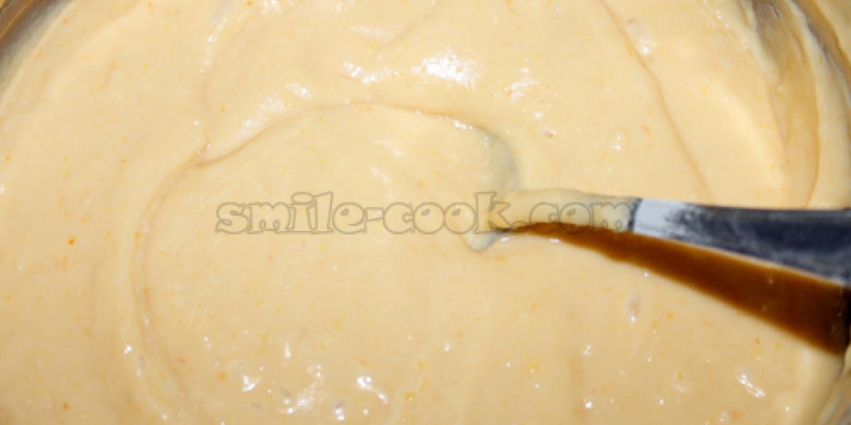 pumpkin muffin batter