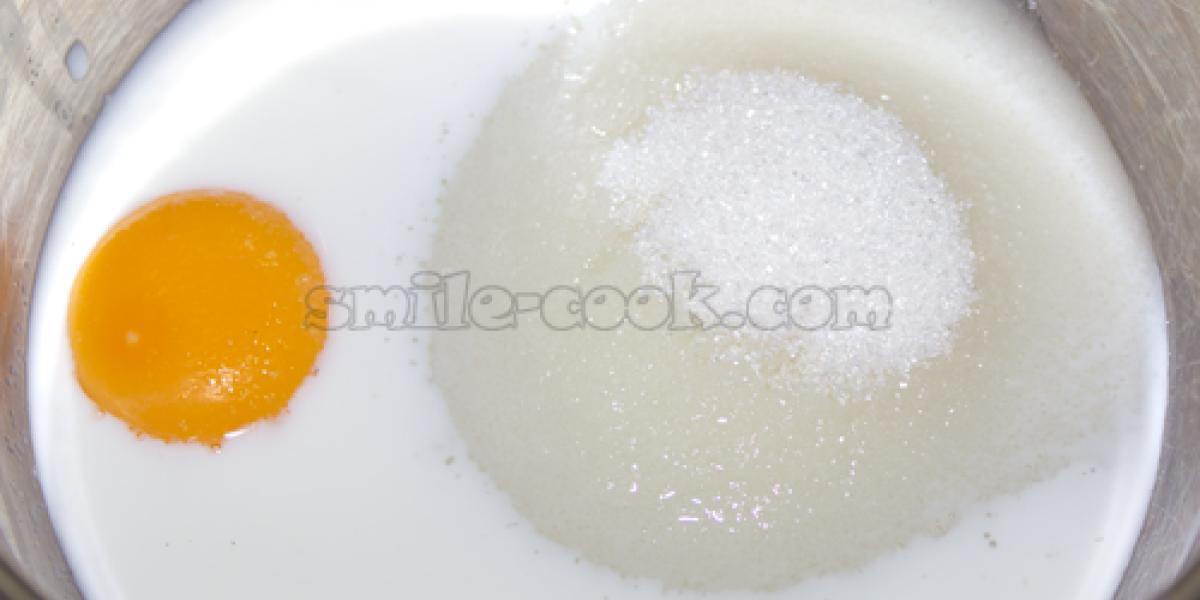 milk with egg yolk and sugar