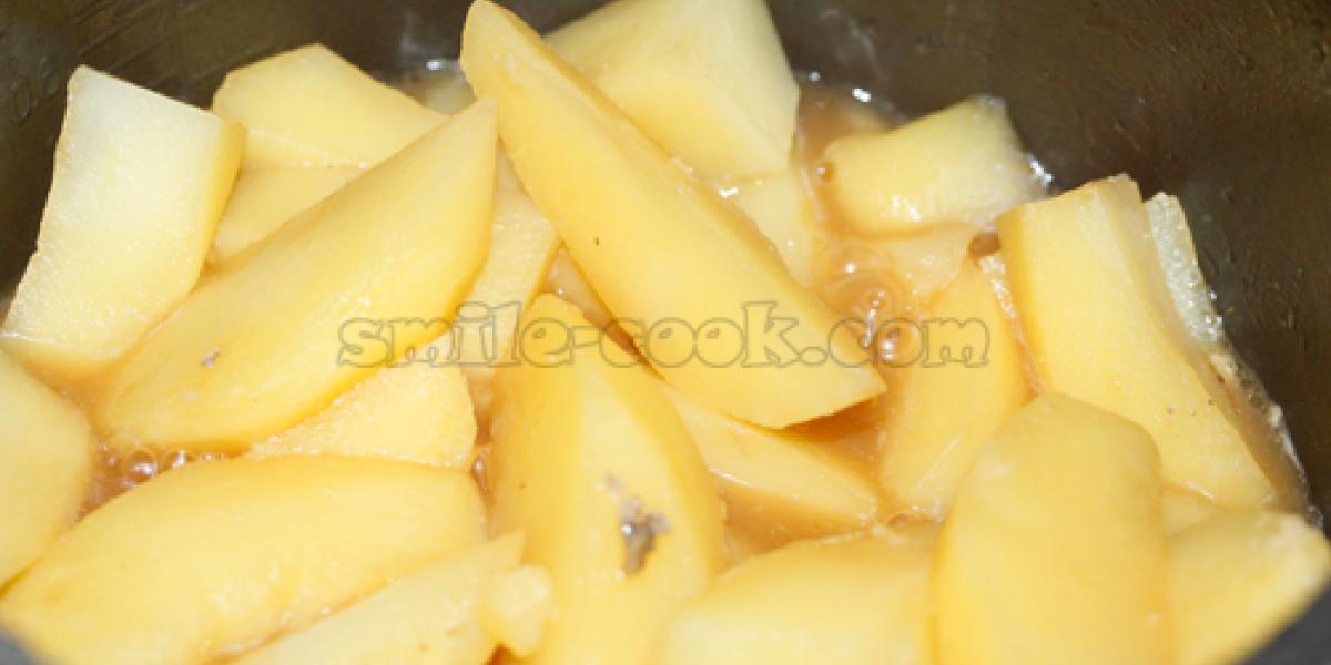 potatoes baked in the multicooker