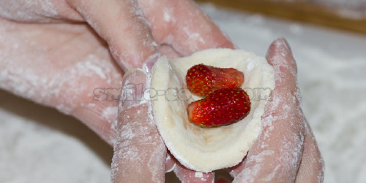 molding dumplings