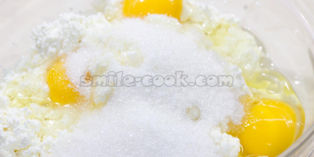 cottage cheese, eggs and sugar