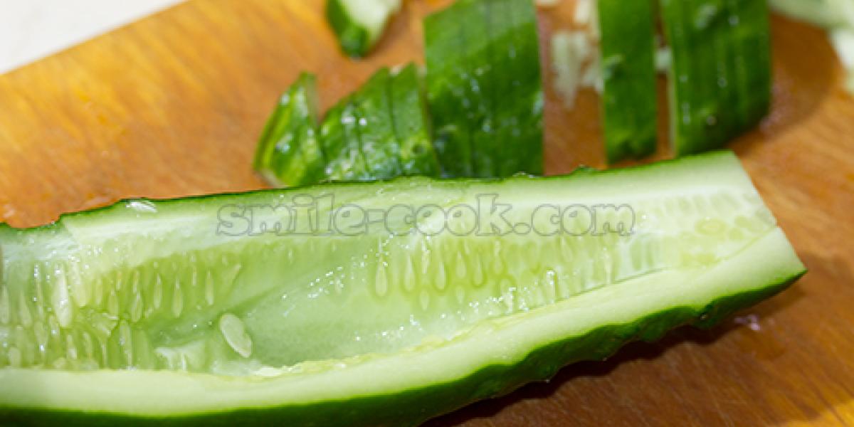 peeled cucumber