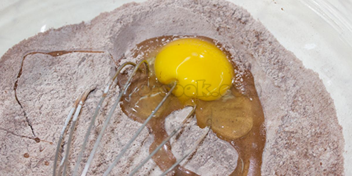 egg and flour mixture