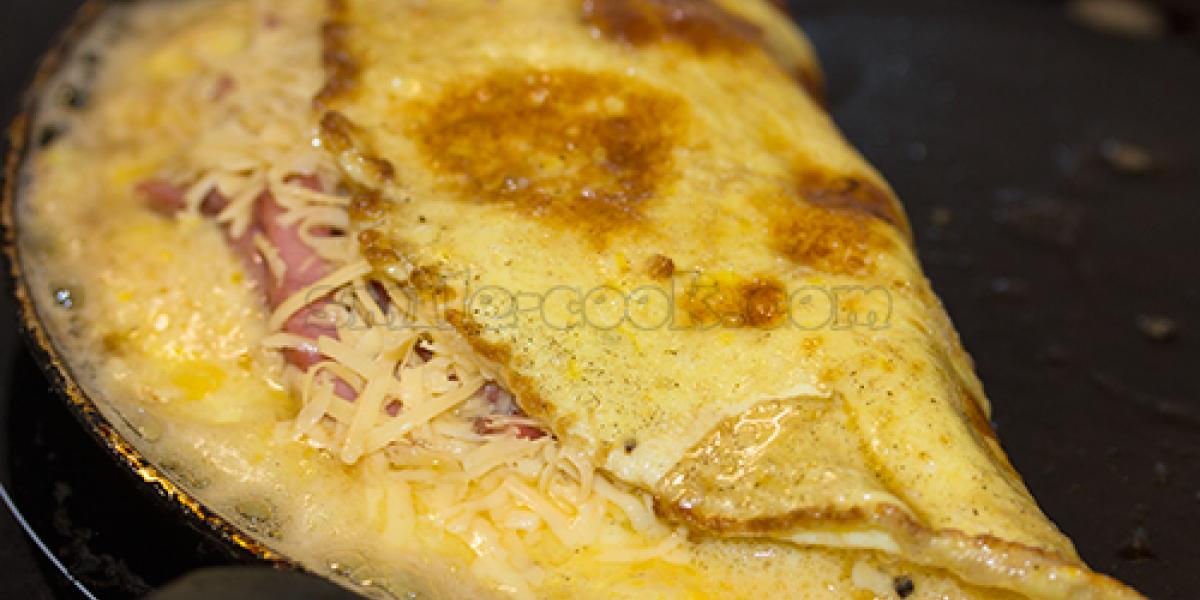 stuffed omelet