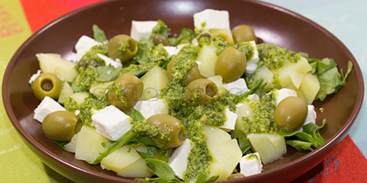 potato salad with olives and feta