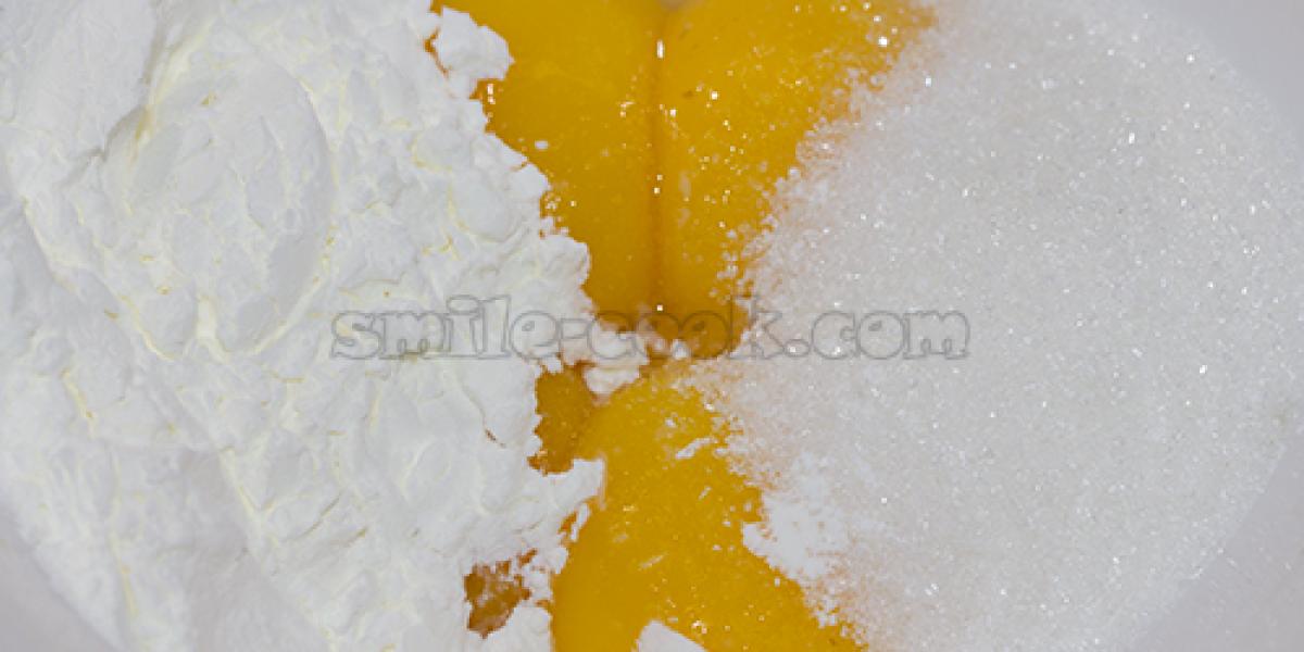 yolks, sugar and starch