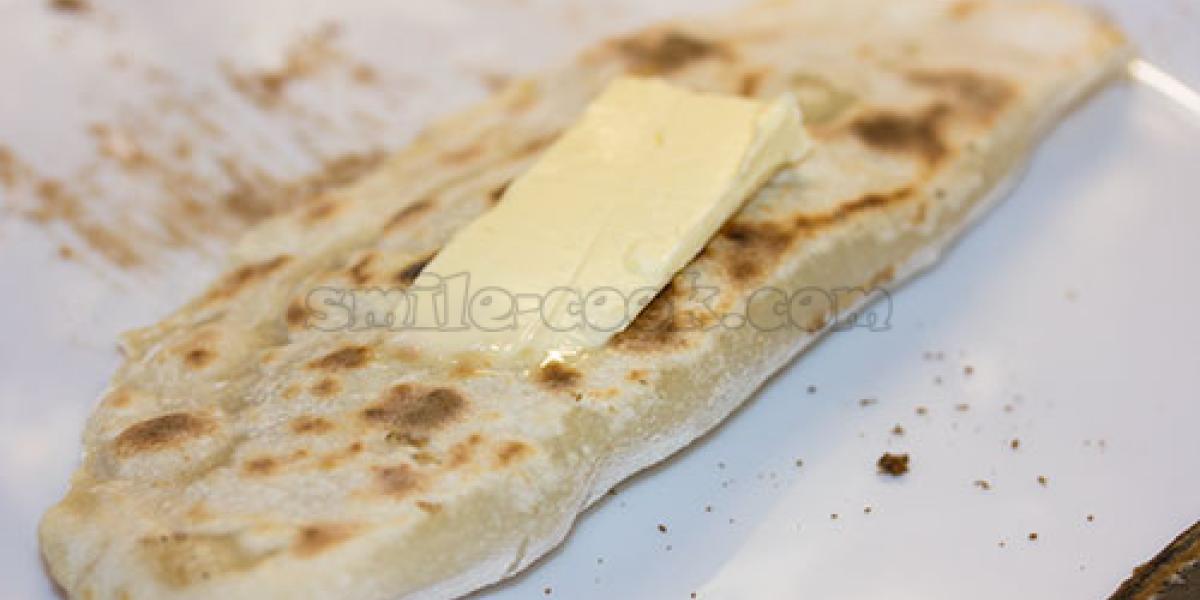 buttered cheburek