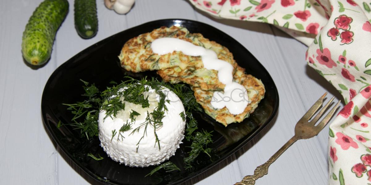 cottage cheese and garlic appetizer